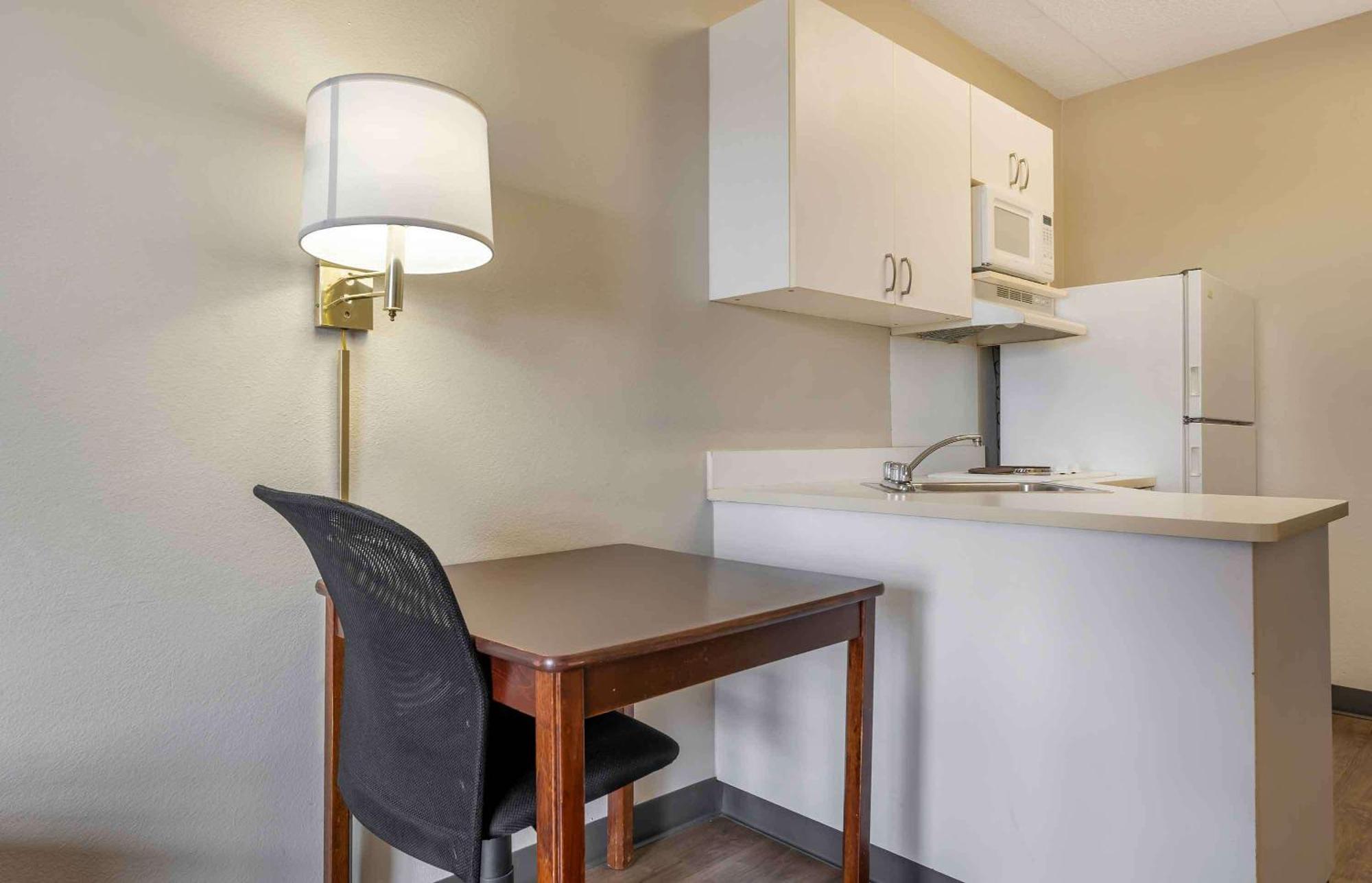 Extended Stay America Suites - Chicago - Midway Bedford Park Екстер'єр фото