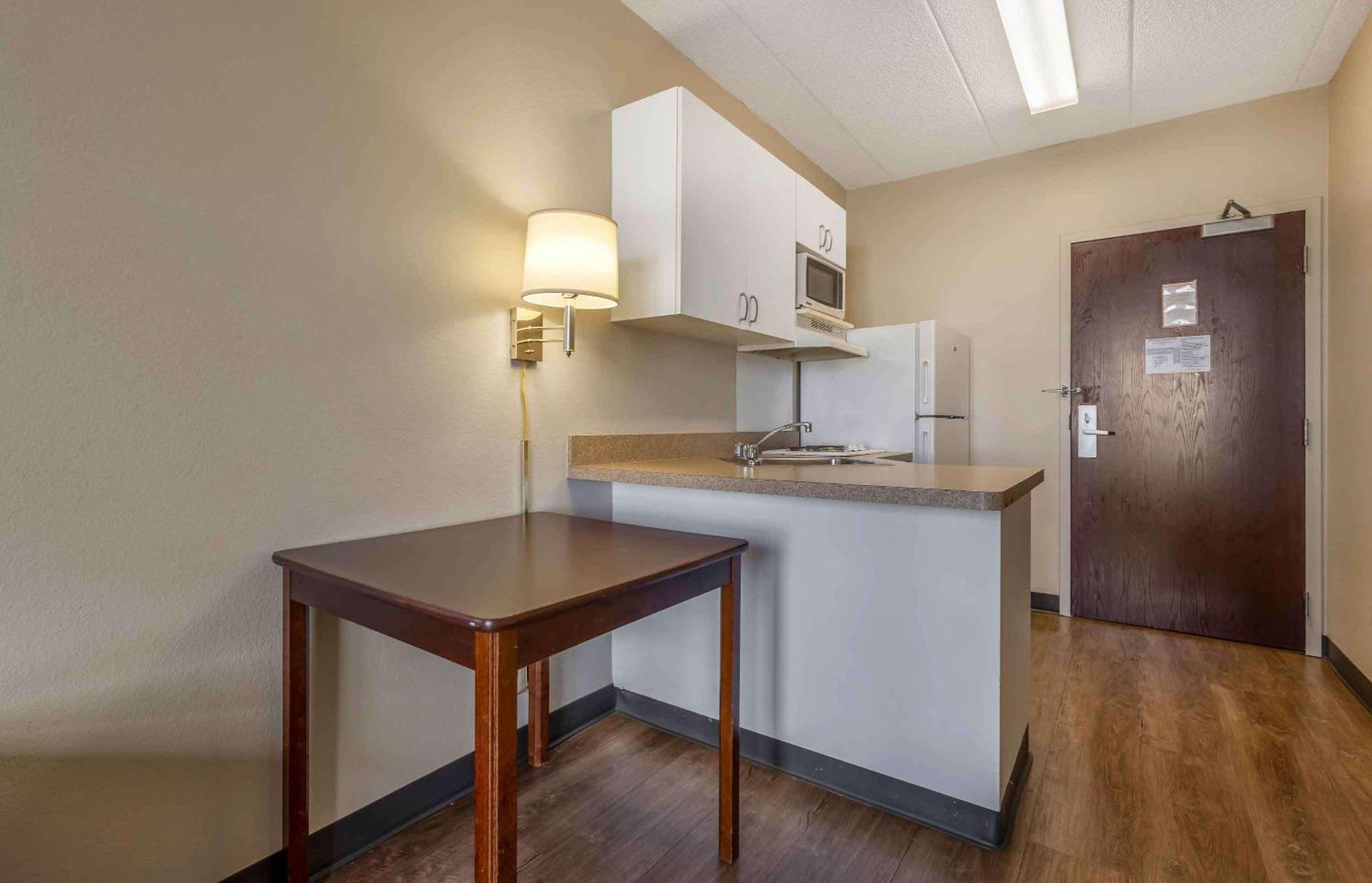 Extended Stay America Suites - Chicago - Midway Bedford Park Екстер'єр фото